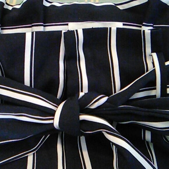 H & M Paper Bag Pants - Picture 7 of 11